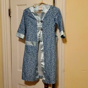 American Girl 'Rebecca' Robe for girls Size 7/8